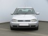 Volkswagen Golf, 2002 - pohled č. 2