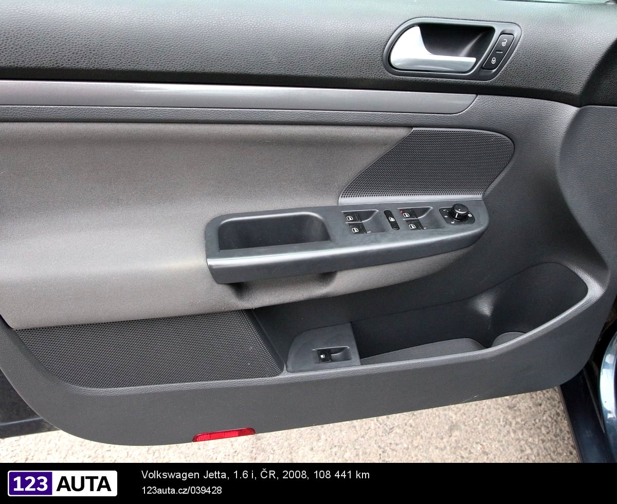 Volkswagen Jetta, 2008 - pohled č. 18