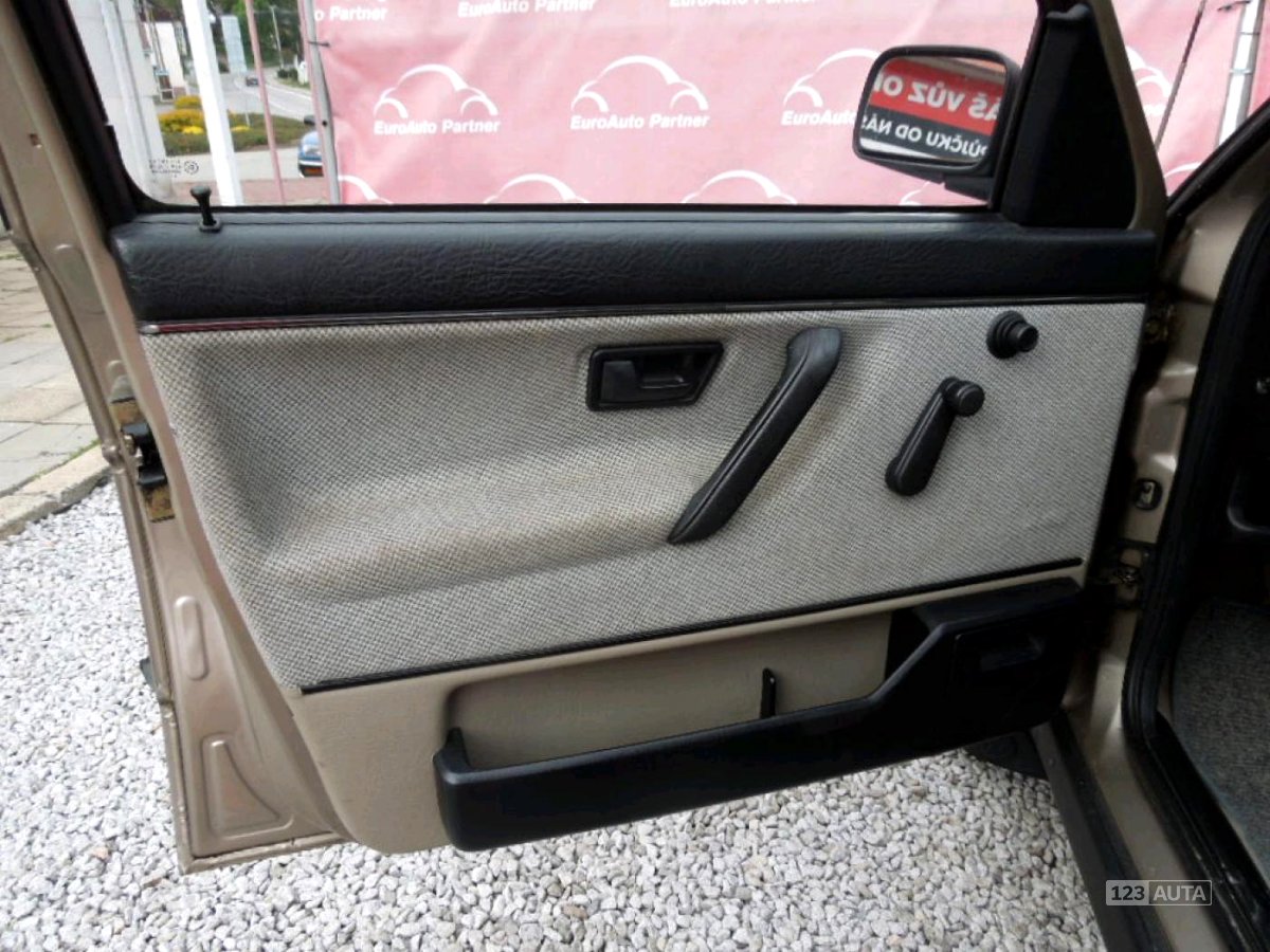 Volkswagen Jetta, 1990 - pohled č. 13