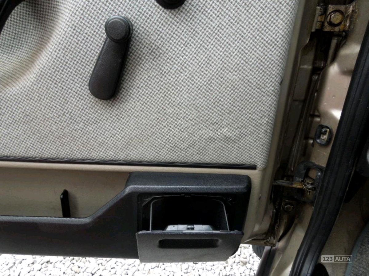 Volkswagen Jetta, 1990 - pohled č. 14