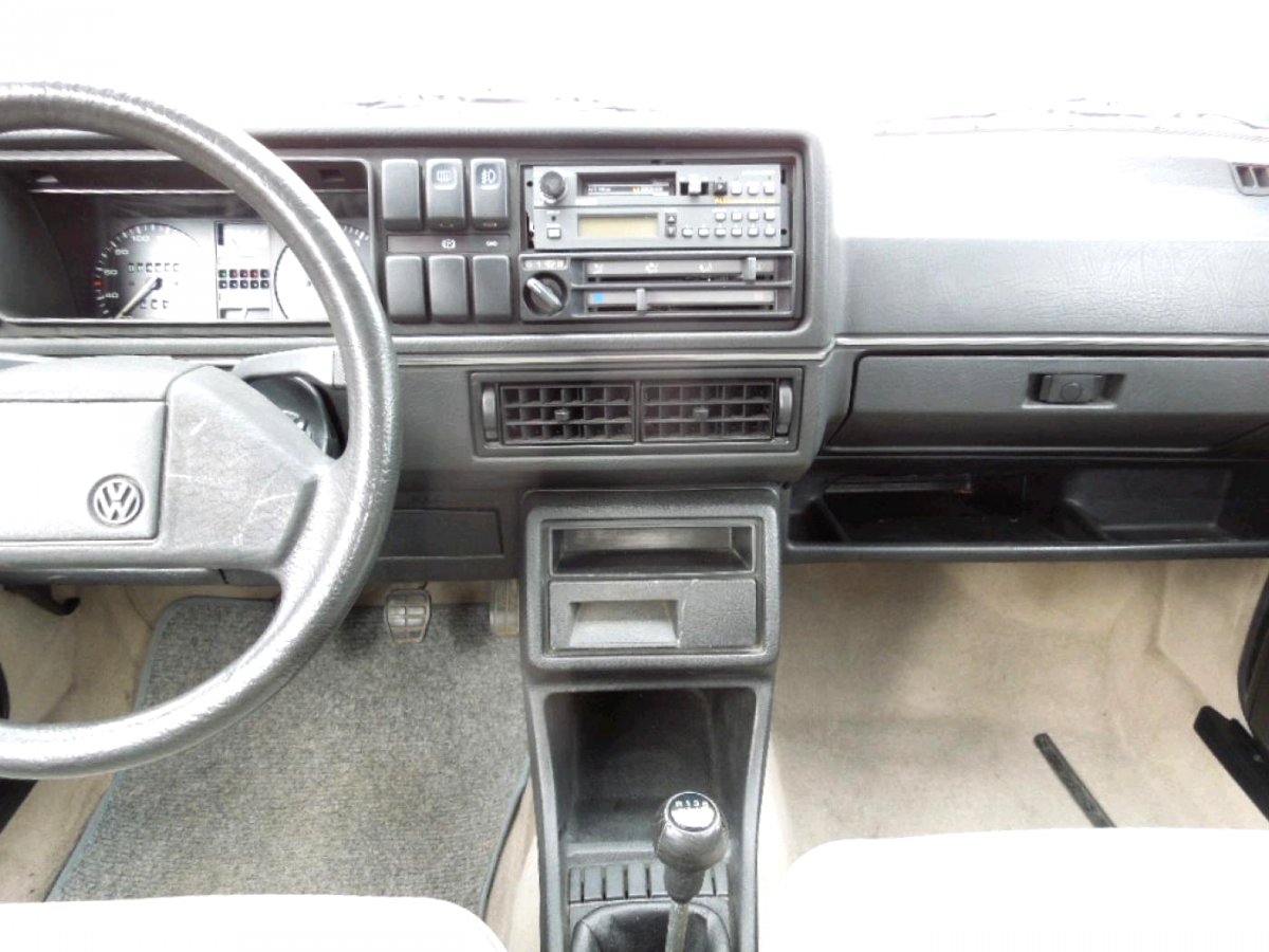 Volkswagen Jetta, 1990 - pohled č. 22