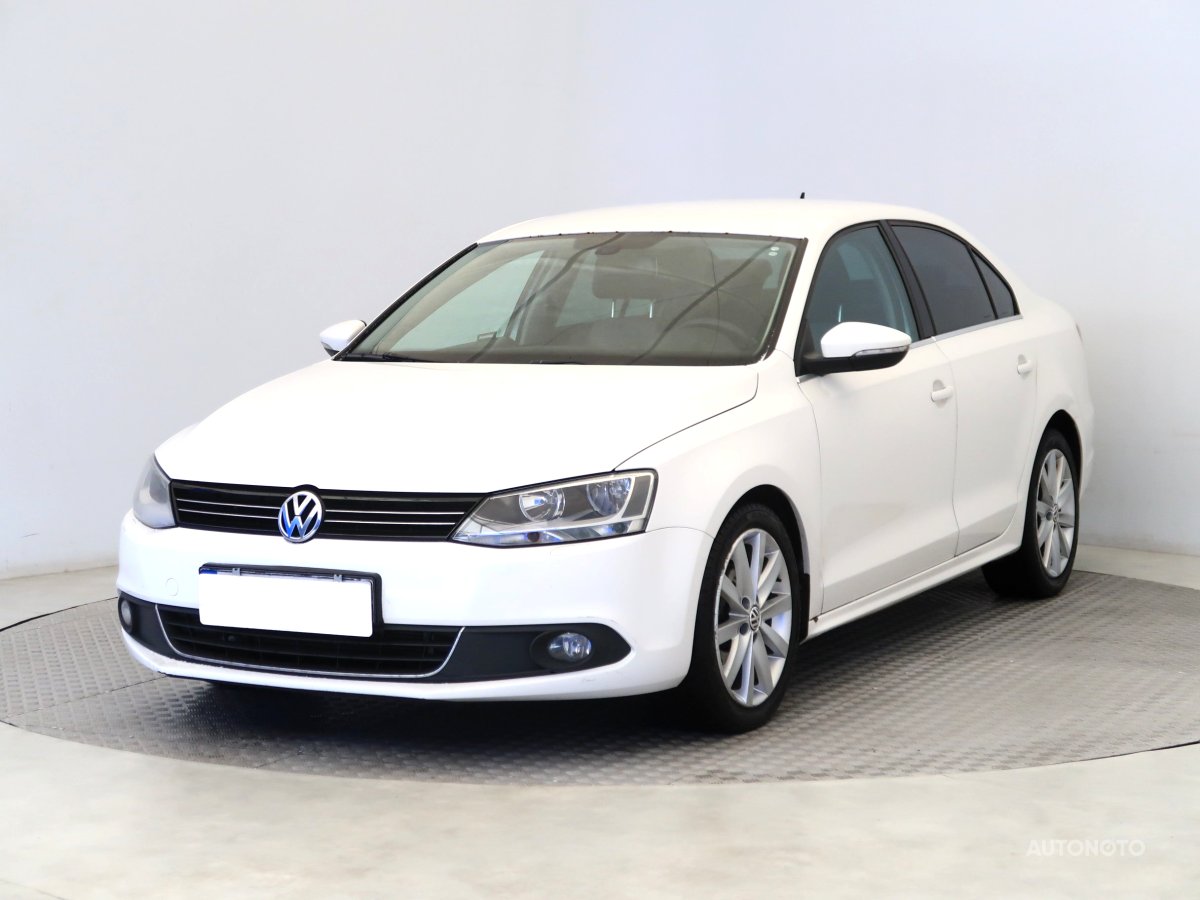 Volkswagen Jetta, 2012 - pohled č. 3