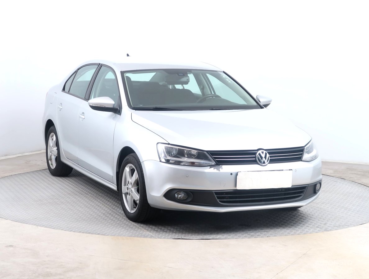 Volkswagen Jetta, 2013 - celkový pohled