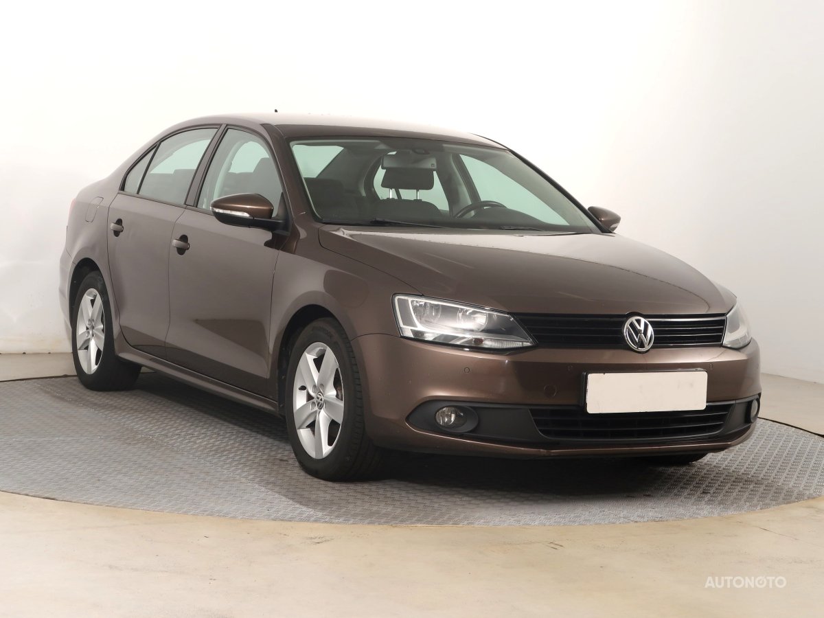 Volkswagen Jetta, 2011 - celkový pohled