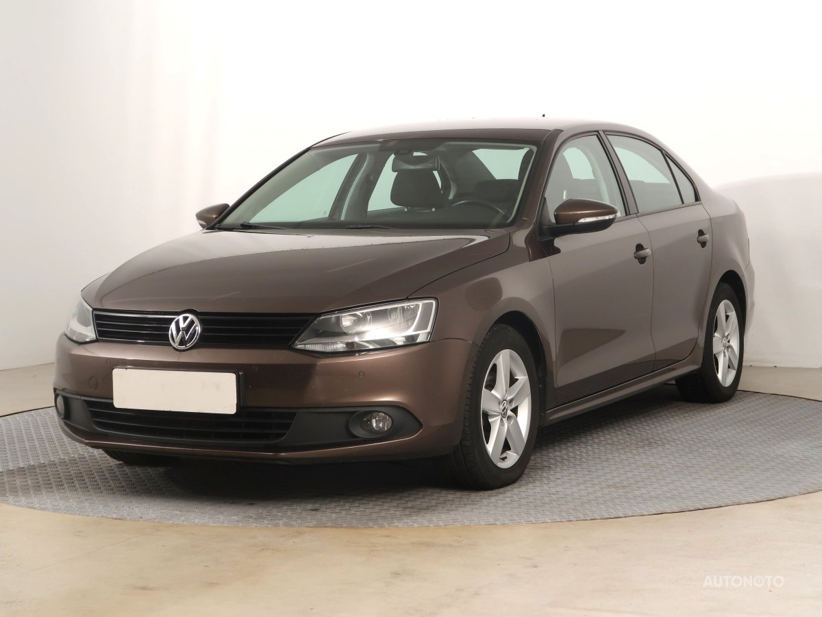 Volkswagen Jetta, 2011 - pohled č. 3