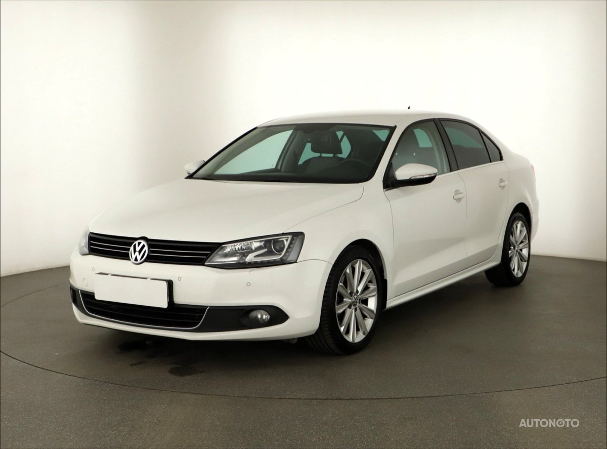 Volkswagen Jetta, 2012 - pohled č. 3