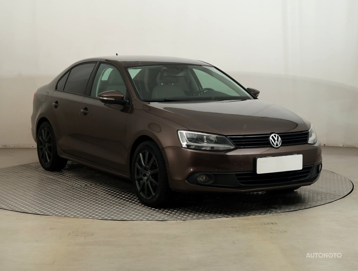 Volkswagen Jetta, 2012 - celkový pohled