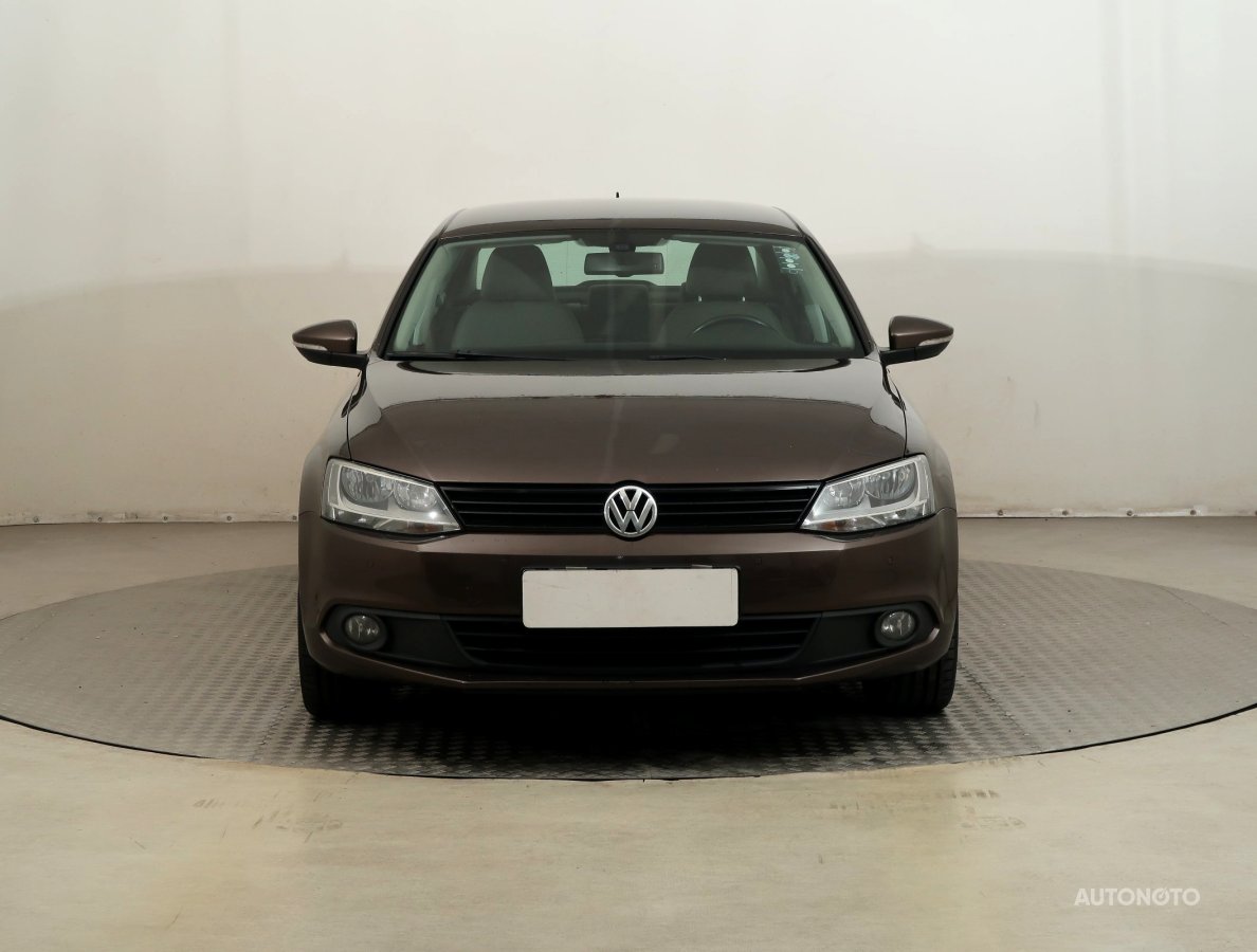 Volkswagen Jetta, 2012 - pohled č. 2