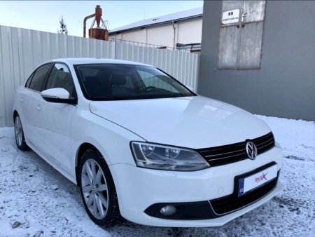 Volkswagen Jetta, 2012