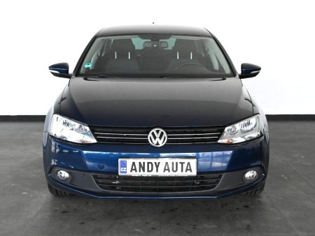 Volkswagen Jetta, 2012 - pohled č. 2