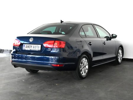 Volkswagen Jetta, 2012 - pohled č. 3