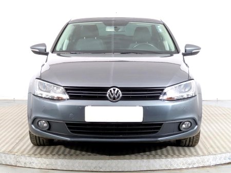 Volkswagen Jetta, 2013 - pohled č. 2