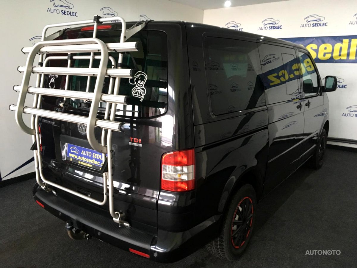 Volkswagen Multivan, 2005 - pohled č. 3