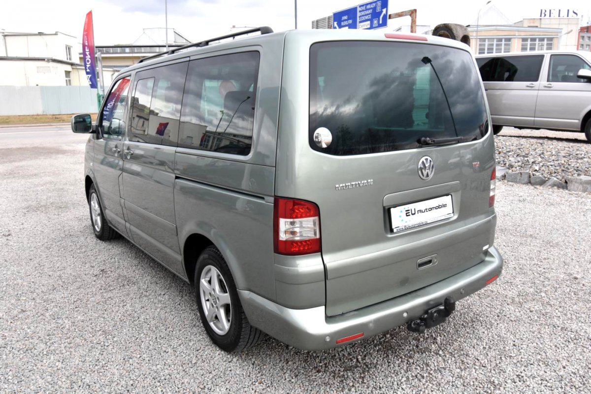 Volkswagen Multivan, 2005 - pohled č. 2