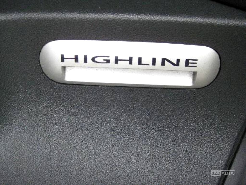 Volkswagen Multivan, 2010 - pohled č. 8