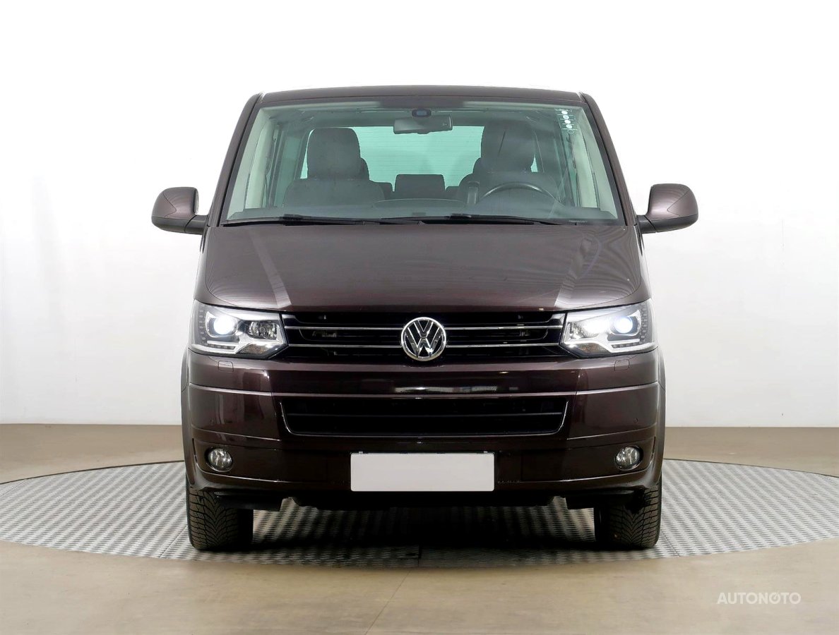 Volkswagen Multivan, 2015 - pohled č. 2
