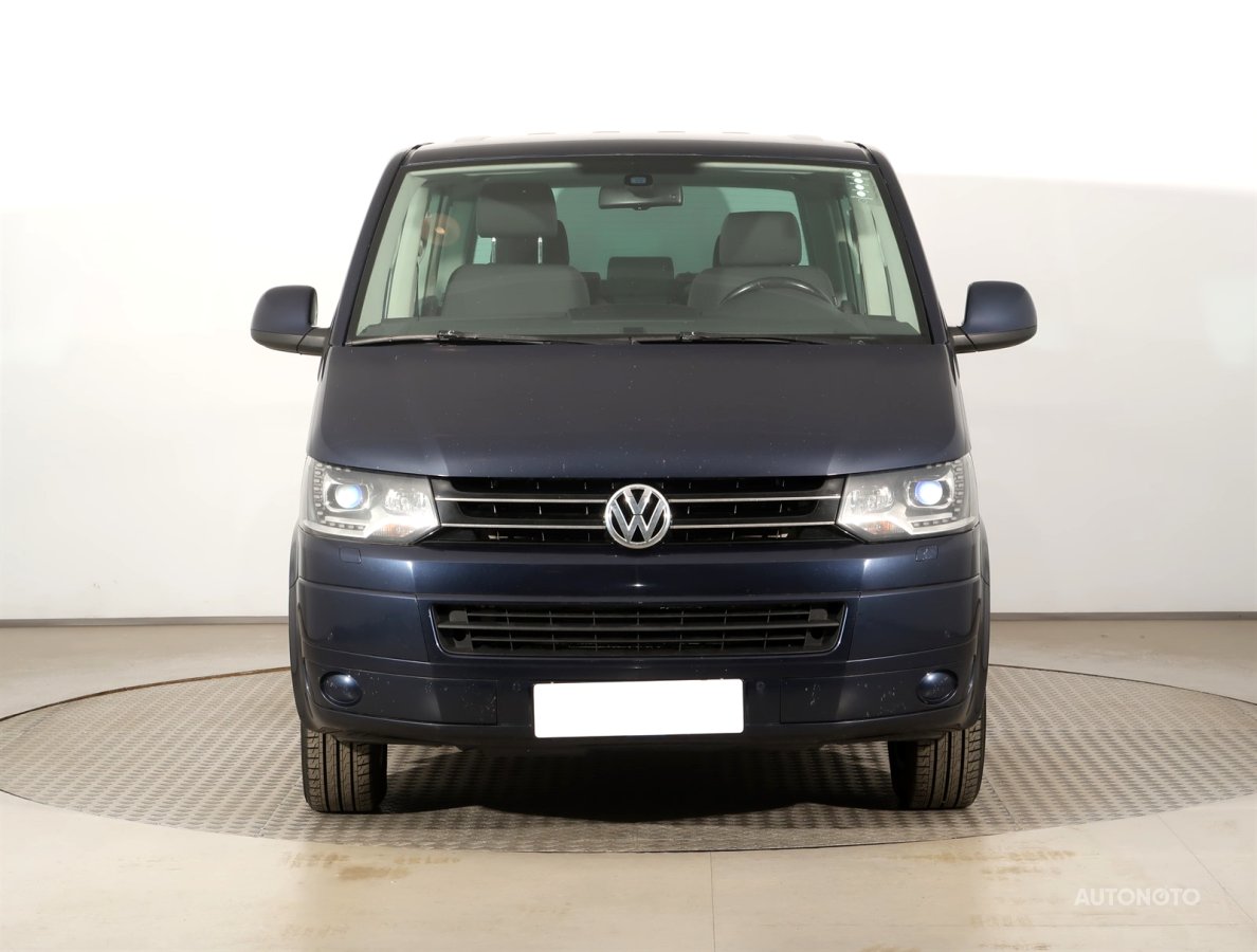 Volkswagen Multivan, 2013 - pohled č. 2