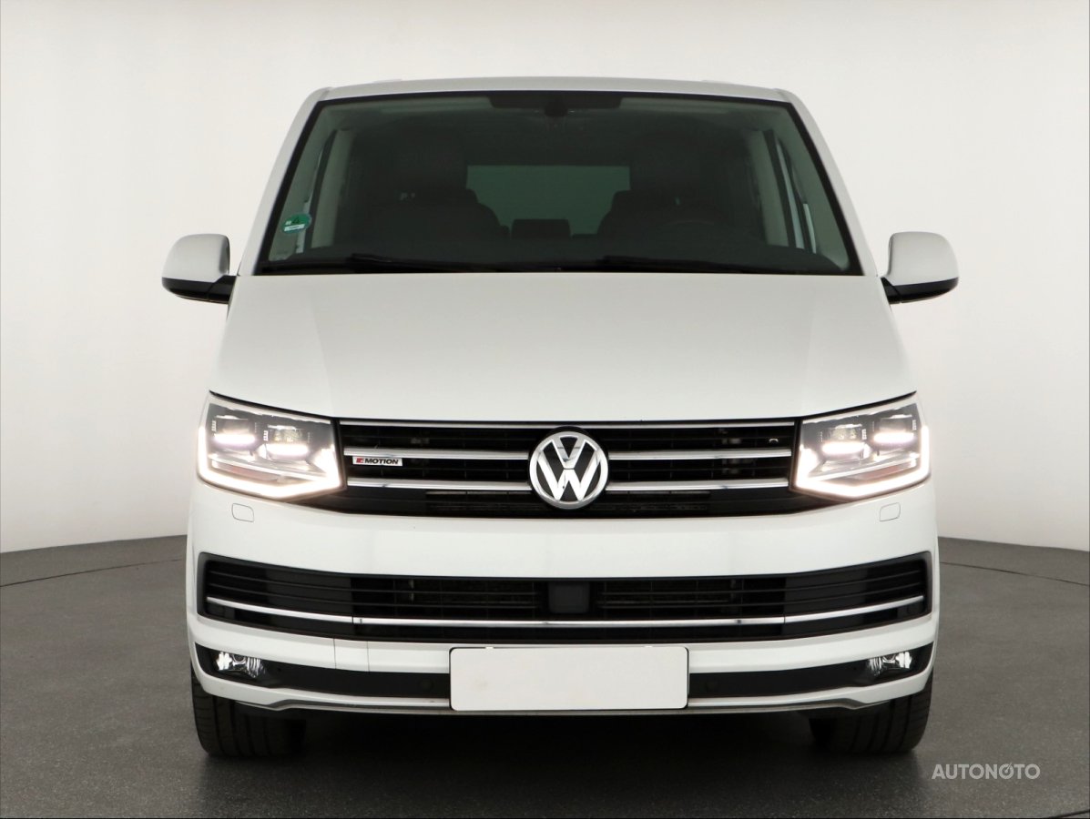 Volkswagen Multivan, 2017 - pohled č. 2