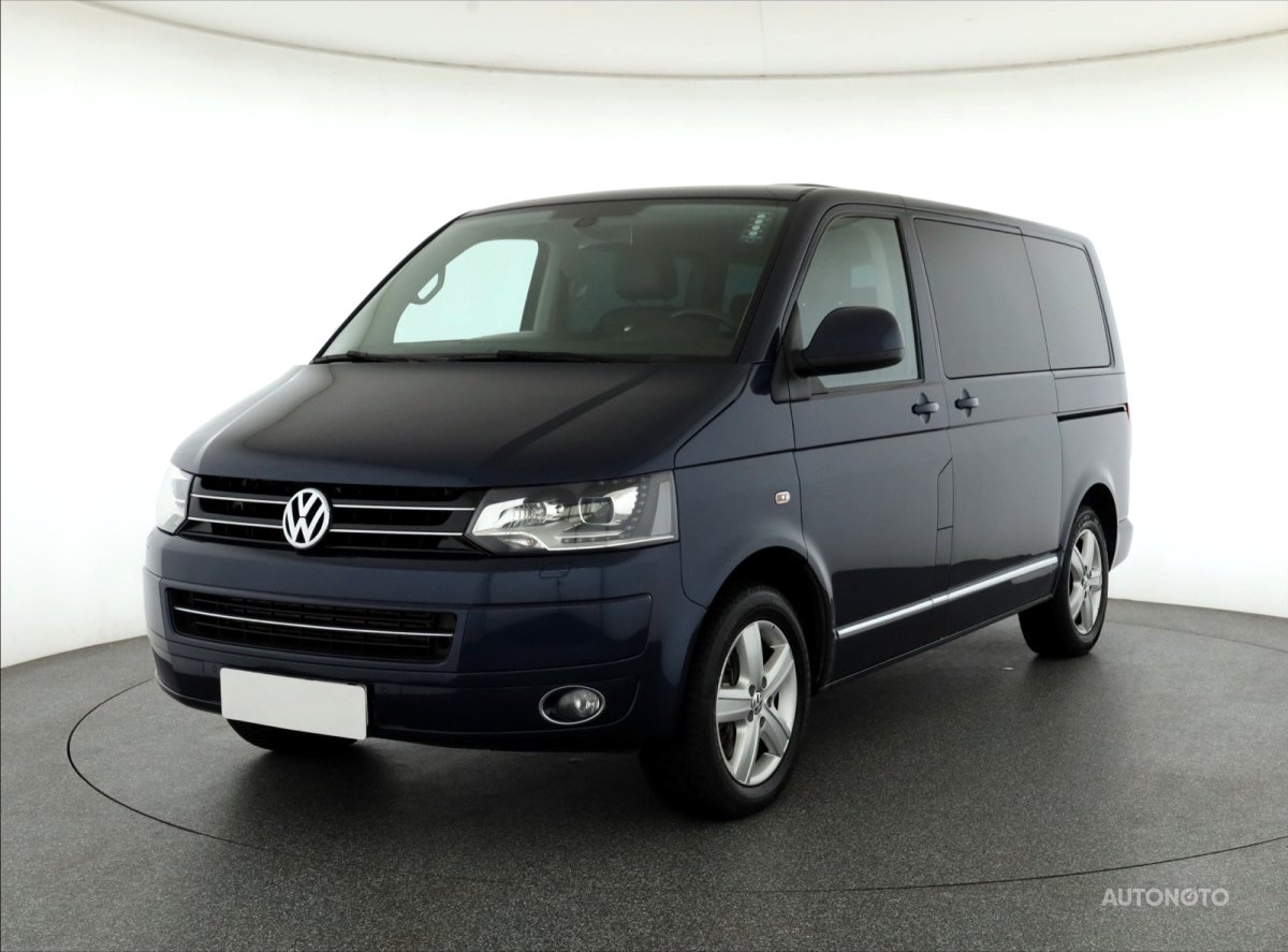 Volkswagen Multivan, 2014 - pohled č. 3