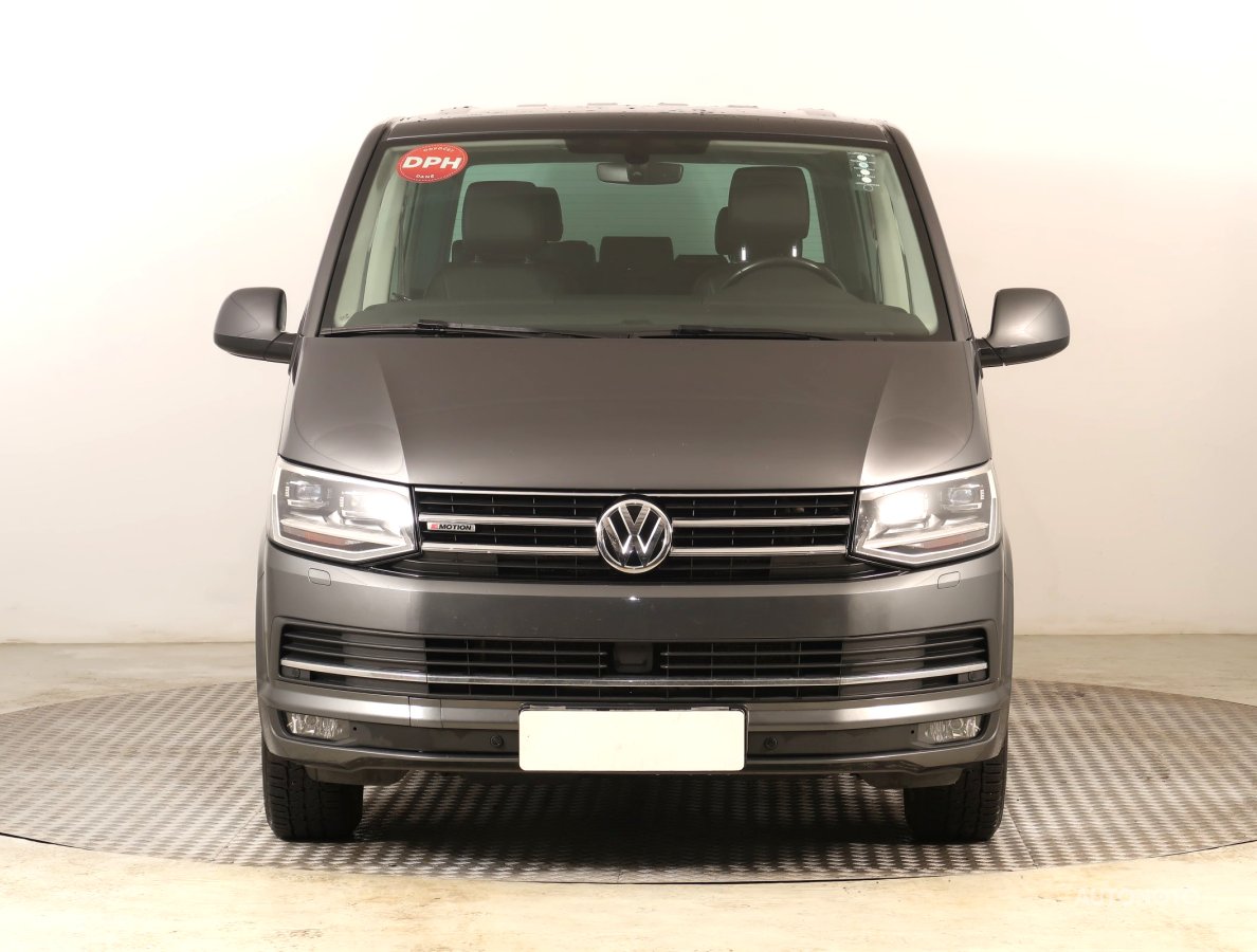 Volkswagen Multivan, 2017 - pohled č. 2