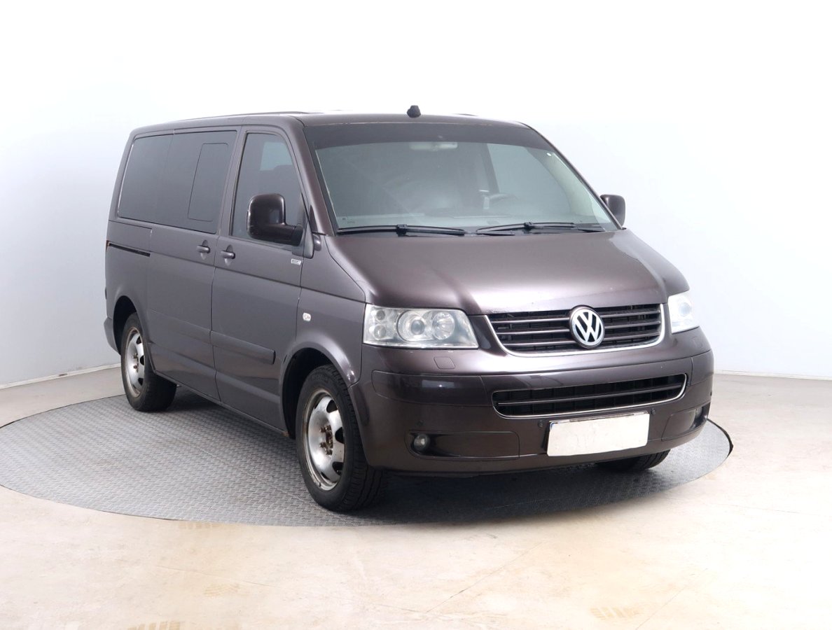Volkswagen Multivan, 2006 - celkový pohled