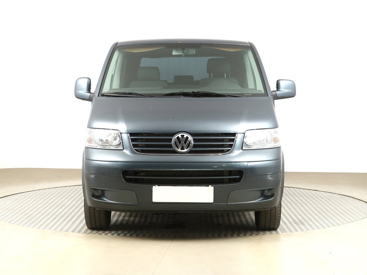 Volkswagen Multivan, 2008 - pohled č. 2