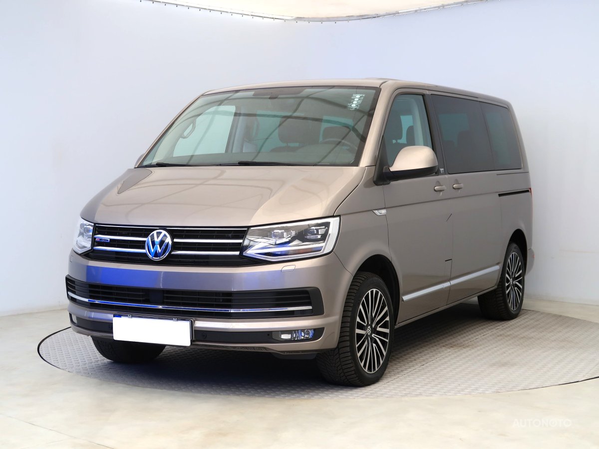 Volkswagen Multivan, 2018 - pohled č. 3