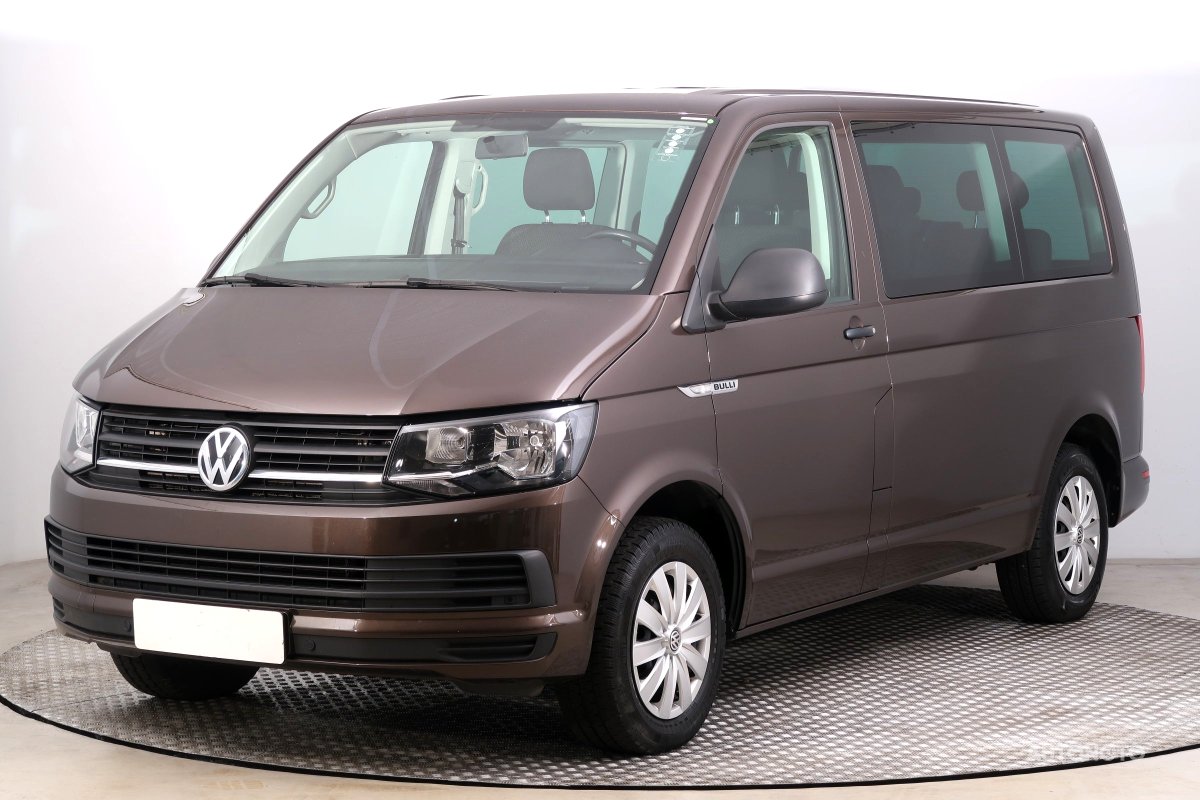Volkswagen Multivan, 2019 - pohled č. 3