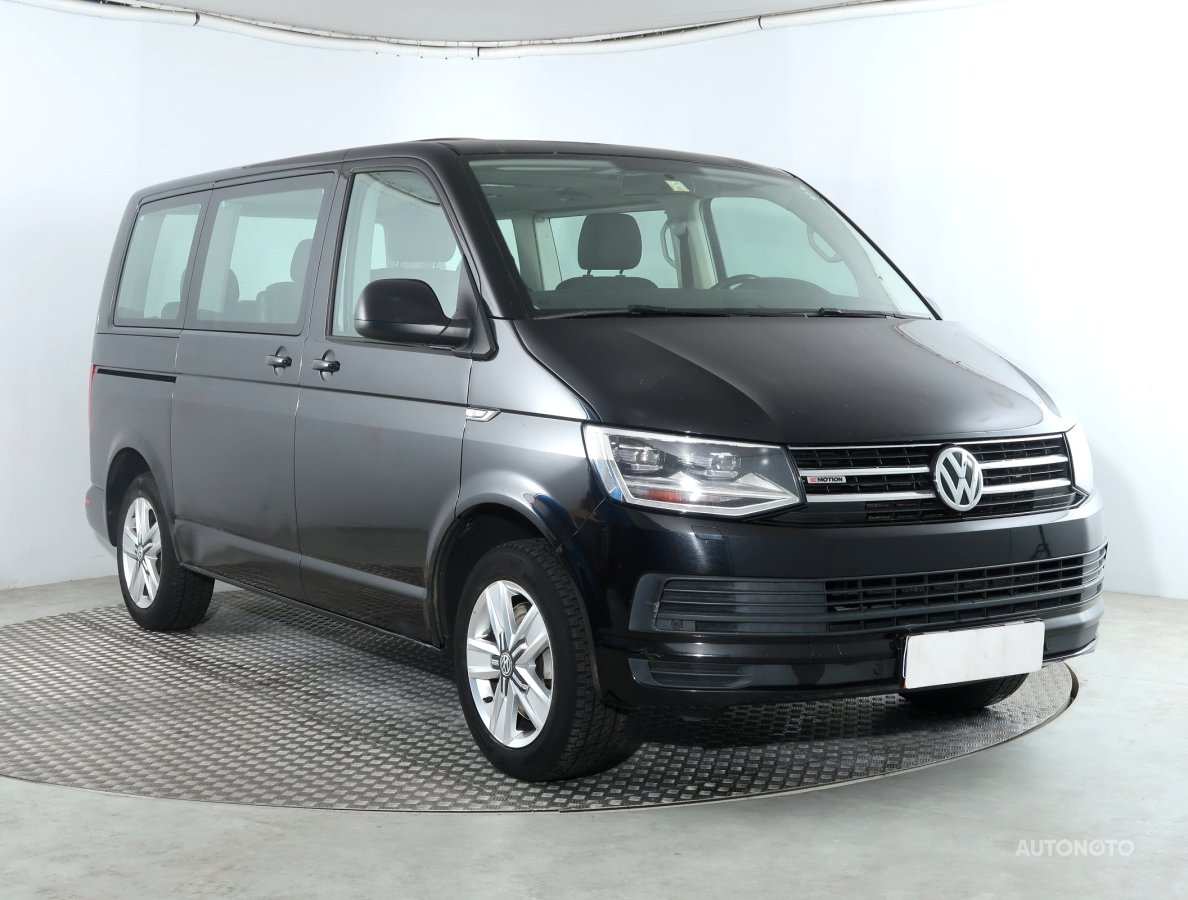 Volkswagen Multivan, 2016 - celkový pohled