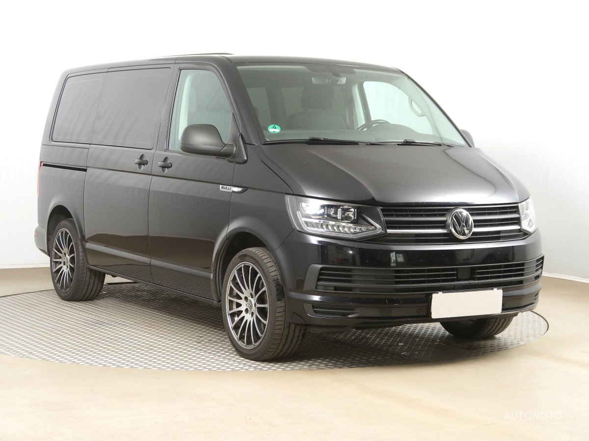 Volkswagen Multivan, 2016 - celkový pohled