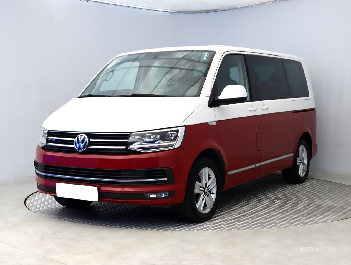 Volkswagen Multivan, 2017 - pohled č. 3