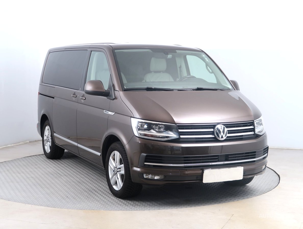 Volkswagen Multivan, 2016 - celkový pohled