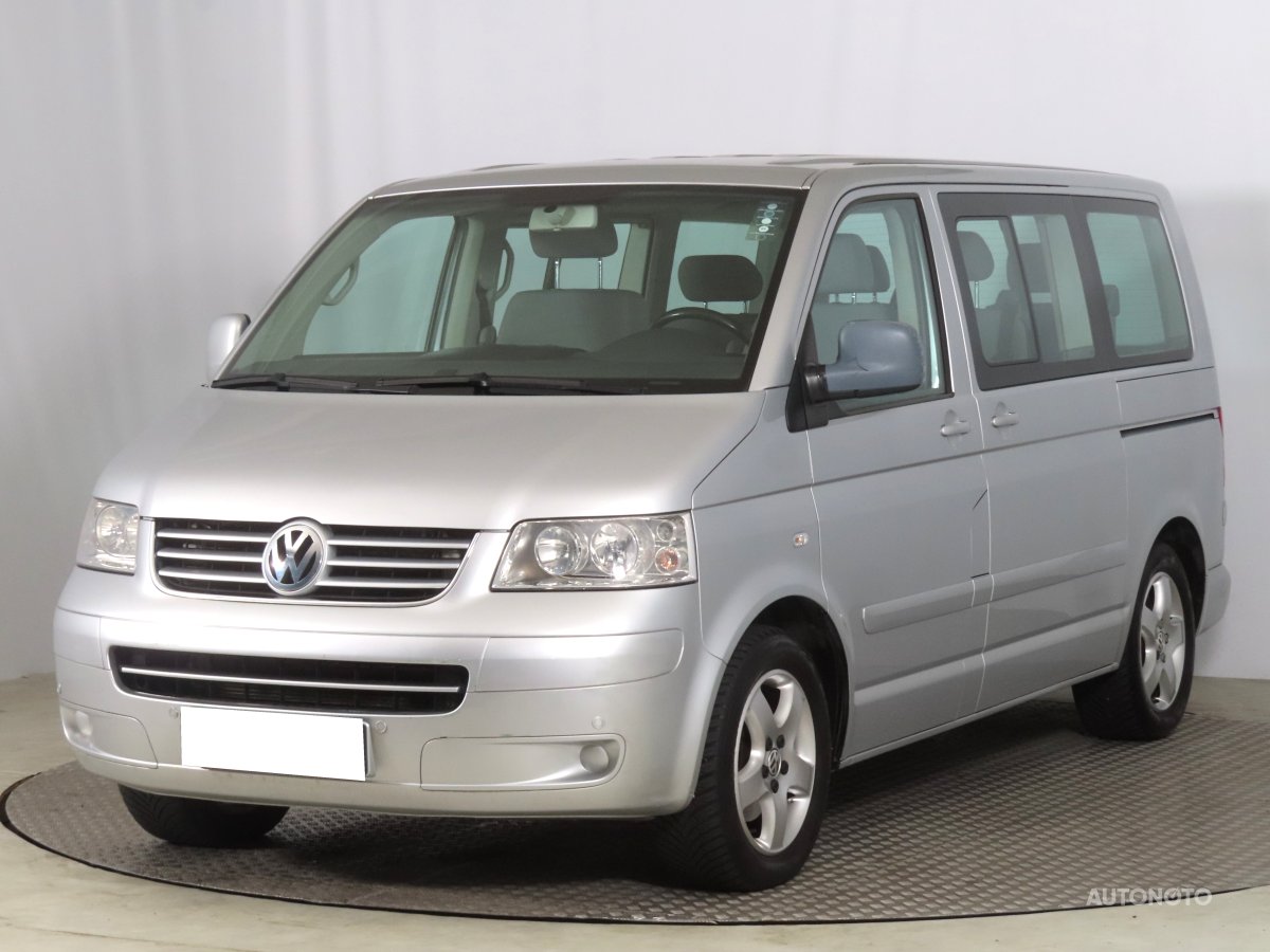 Volkswagen Multivan, 2004 - pohled č. 3