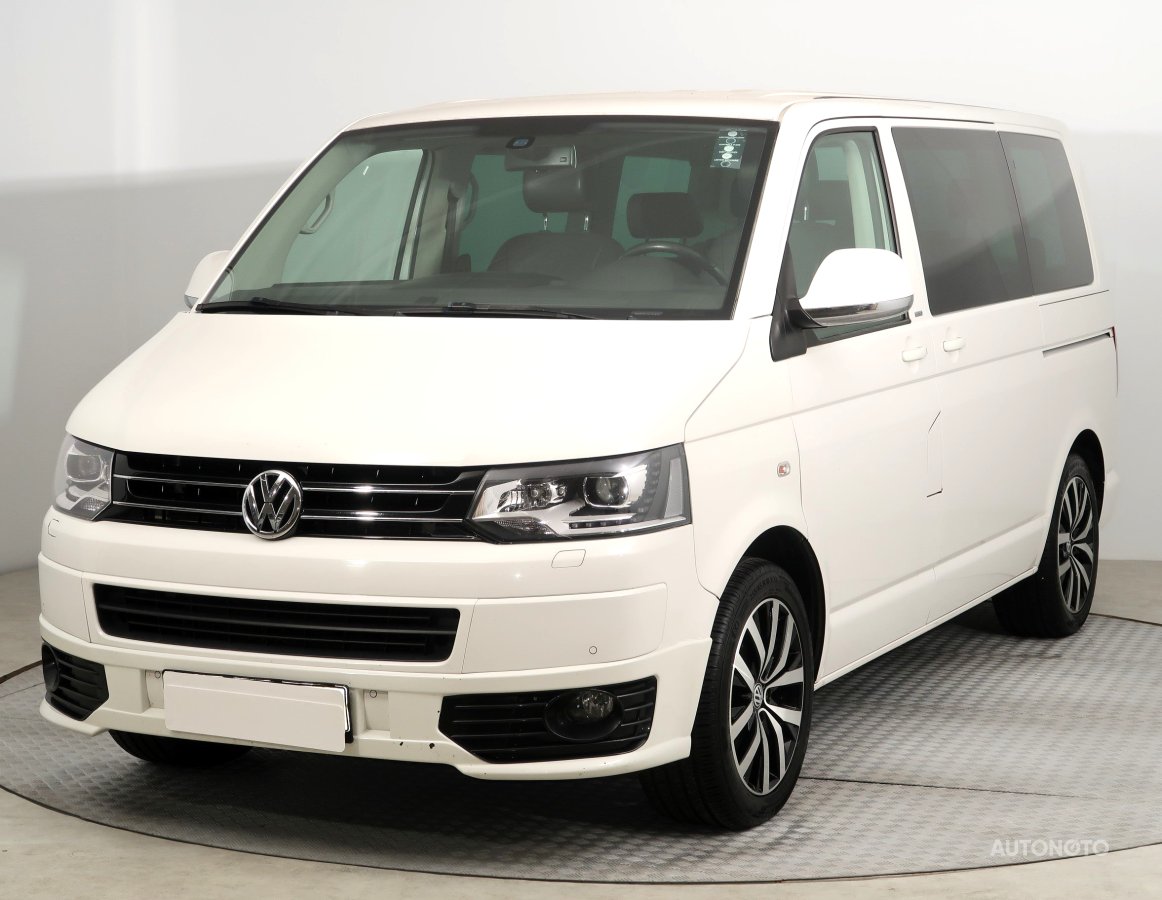 Volkswagen Multivan, 2014 - pohled č. 3