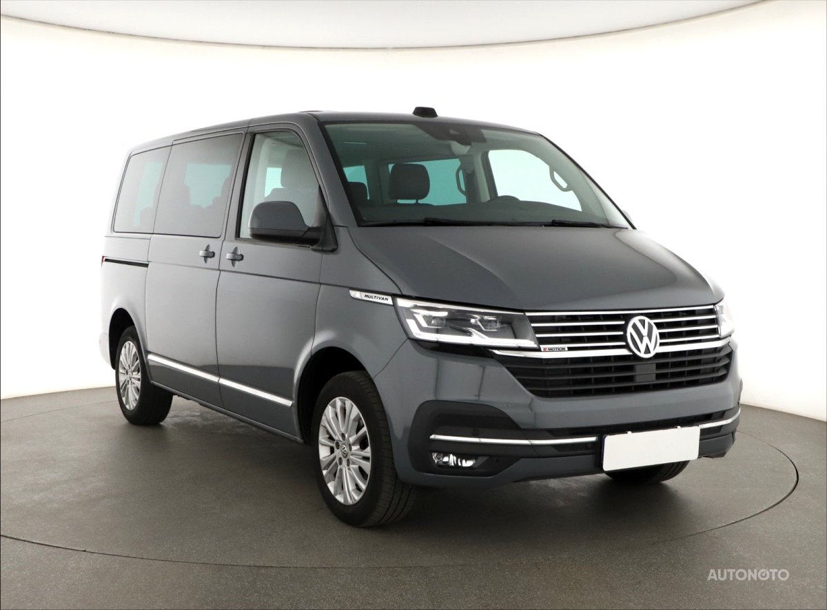 Volkswagen Multivan, 2022 - celkový pohled