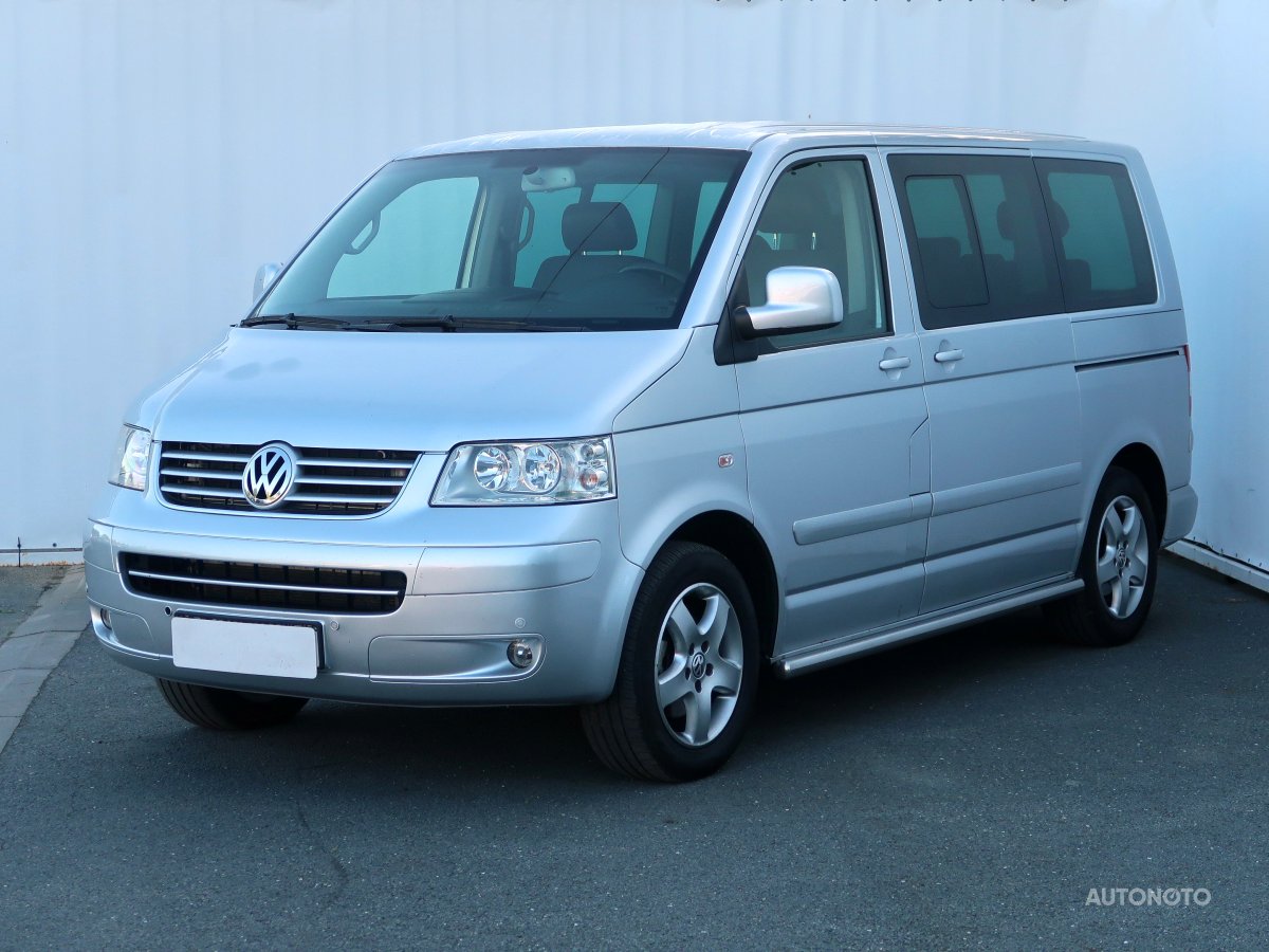 Volkswagen Multivan, 2008 - pohled č. 3