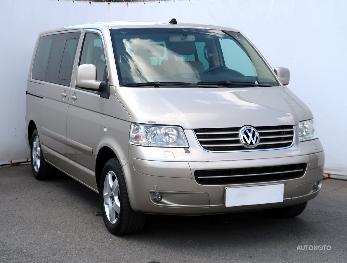 Volkswagen Multivan, 2004 - celkový pohled