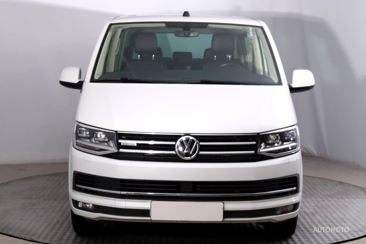 Volkswagen Multivan, 2017 - pohled č. 2