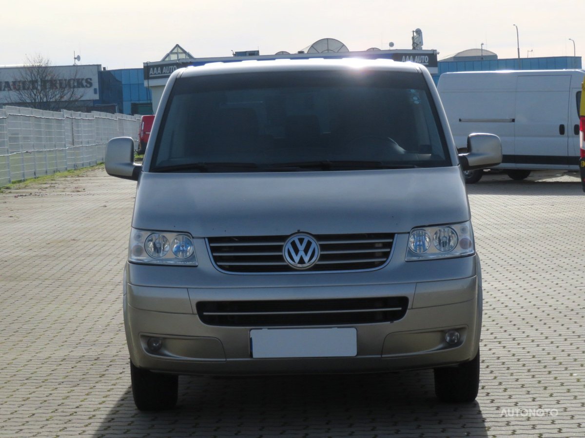 Volkswagen Multivan, 2005 - pohled č. 2