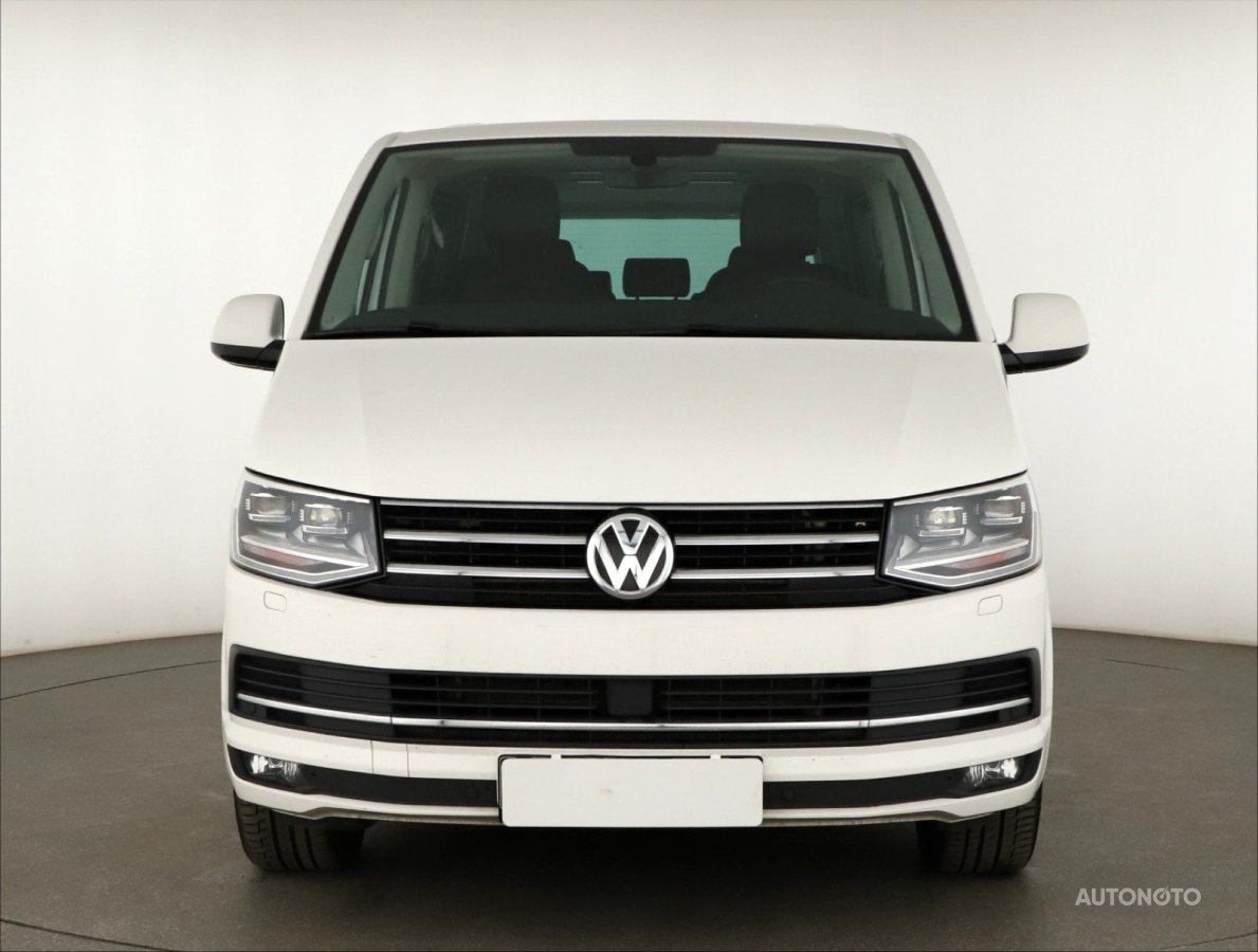 Volkswagen Multivan, 2018 - pohled č. 2