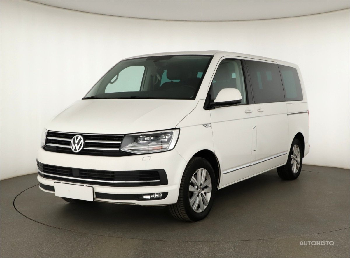 Volkswagen Multivan, 2018 - pohled č. 3