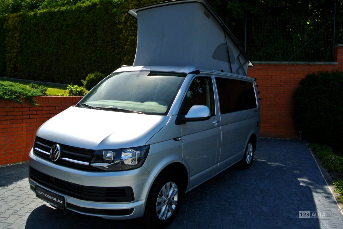 Volkswagen Multivan, 2016 - pohled č. 2