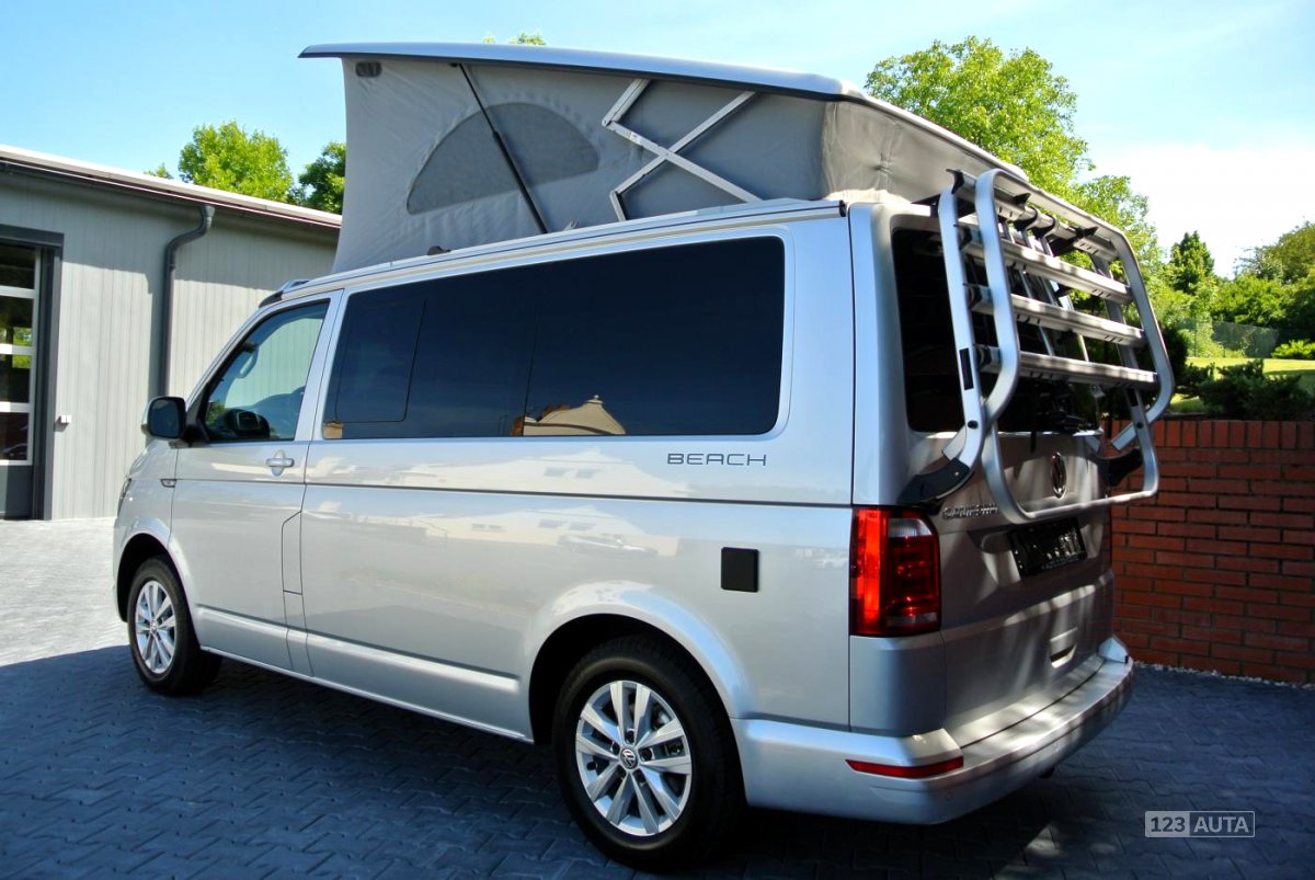 Volkswagen Multivan, 2016 - pohled č. 3