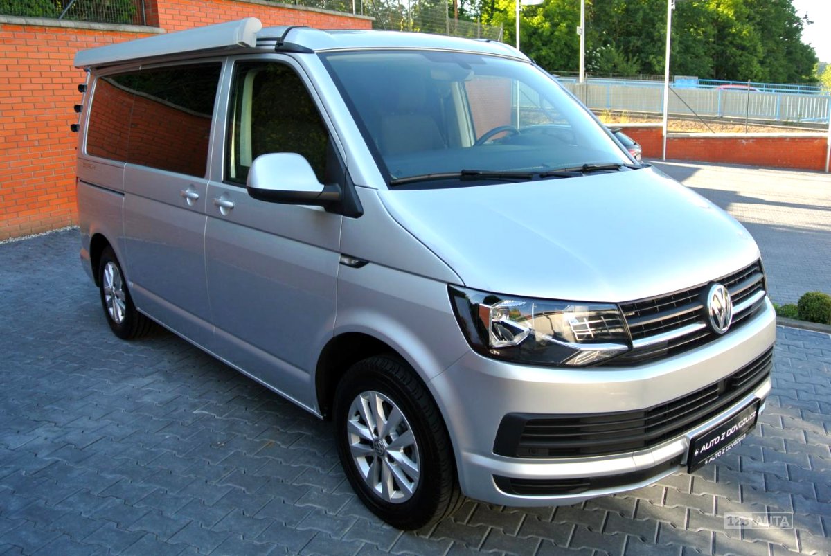 Volkswagen Multivan, 2016 - pohled č. 5