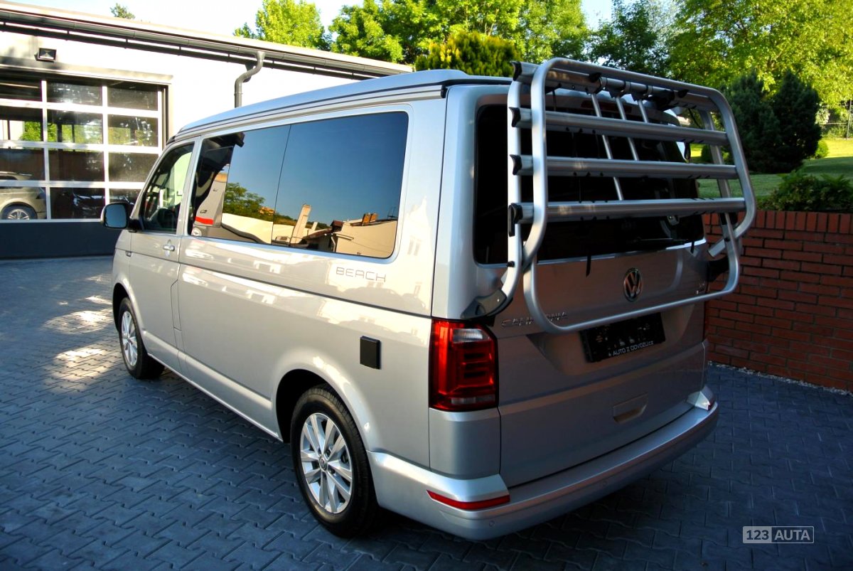 Volkswagen Multivan, 2016 - pohled č. 6