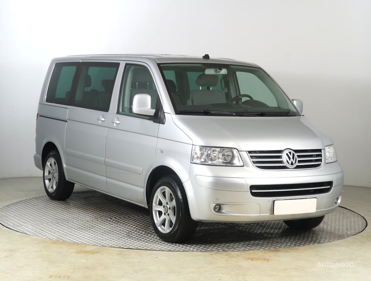 Volkswagen Multivan, 2008 - celkový pohled