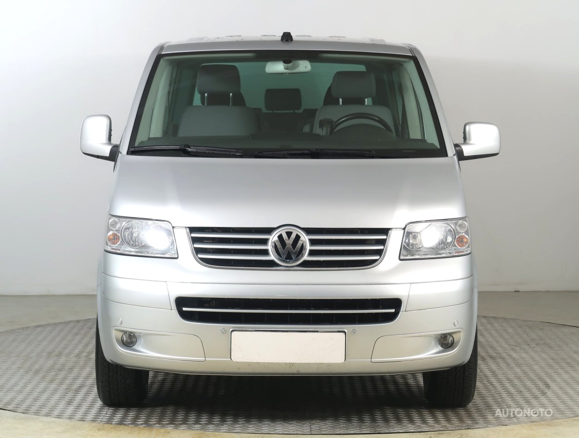 Volkswagen Multivan, 2008 - pohled č. 2