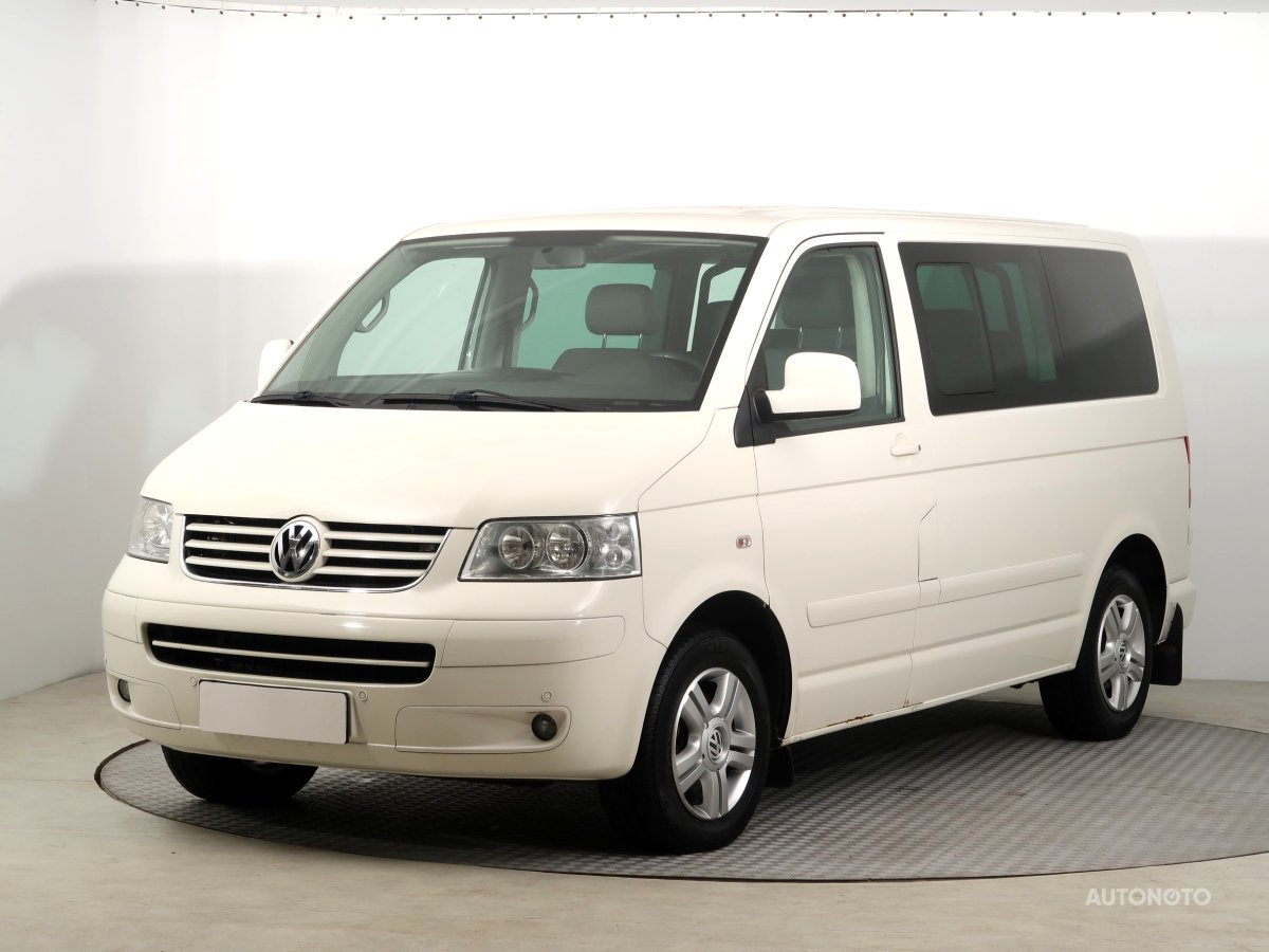 Volkswagen Multivan, 2008 - pohled č. 3