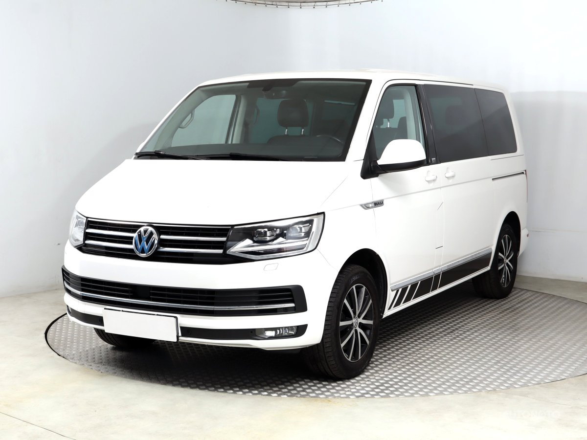 Volkswagen Multivan, 2019 - pohled č. 3