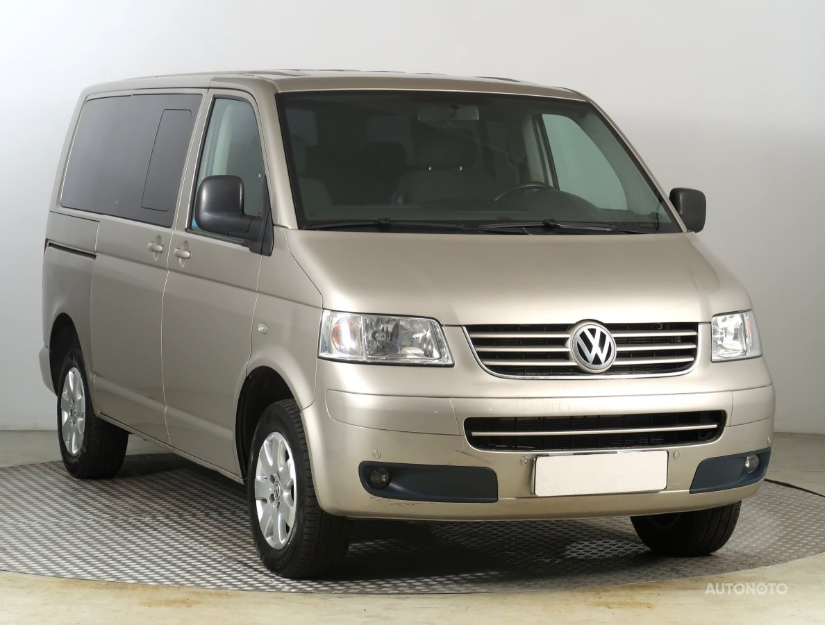 Volkswagen Multivan, 2006 - celkový pohled